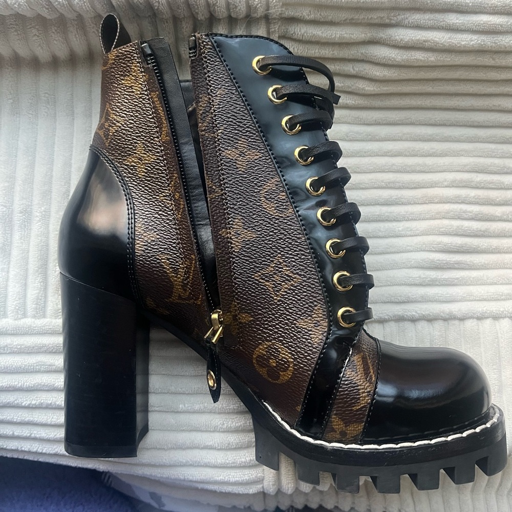Louis Vuitton Star Trail Ankle Boot
